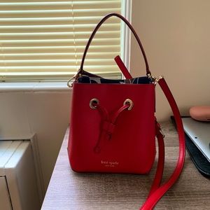 Kate spade eva small bucket bag.